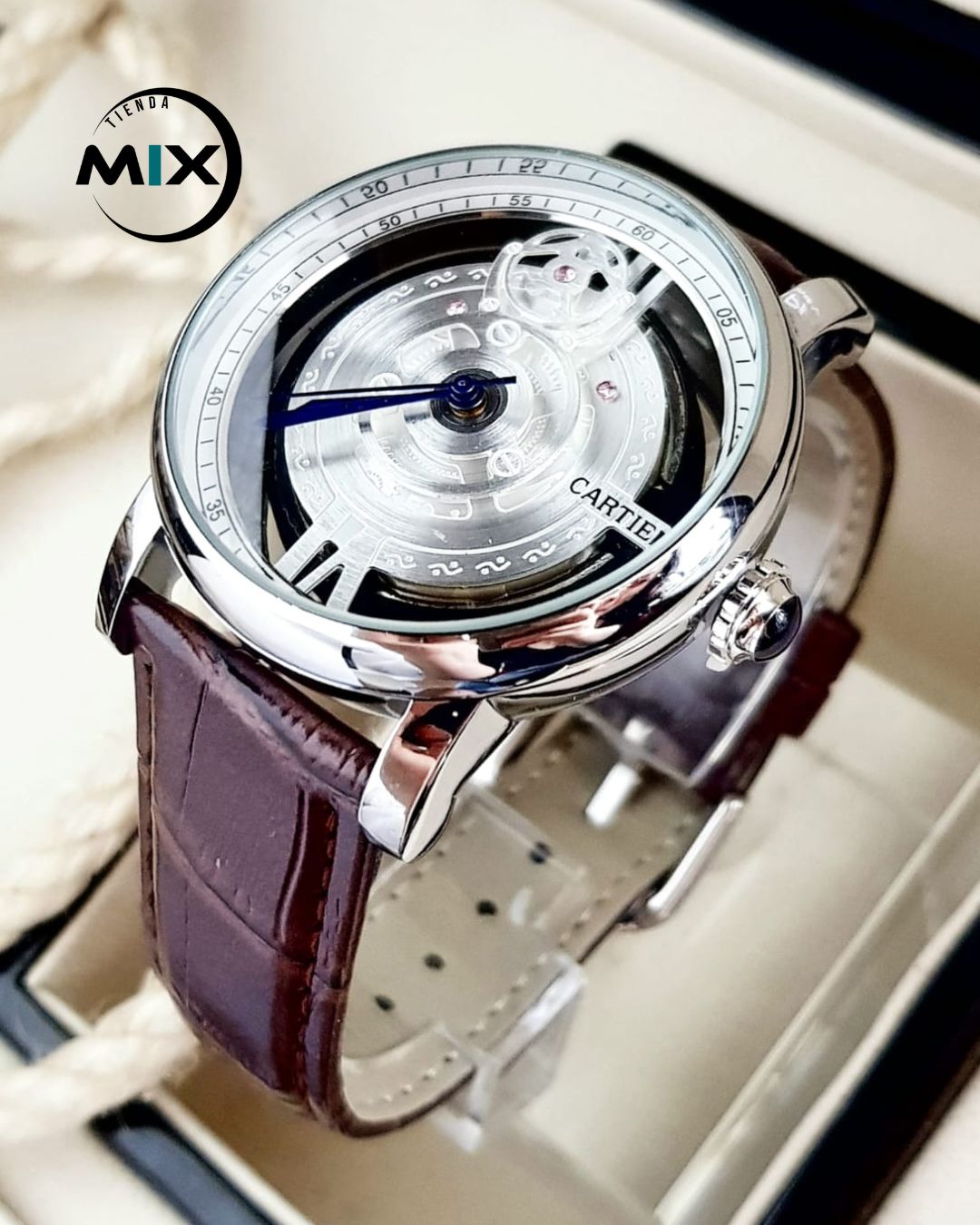 RELOJ CARTIER SEMIAUTOMÁTICO CUERO