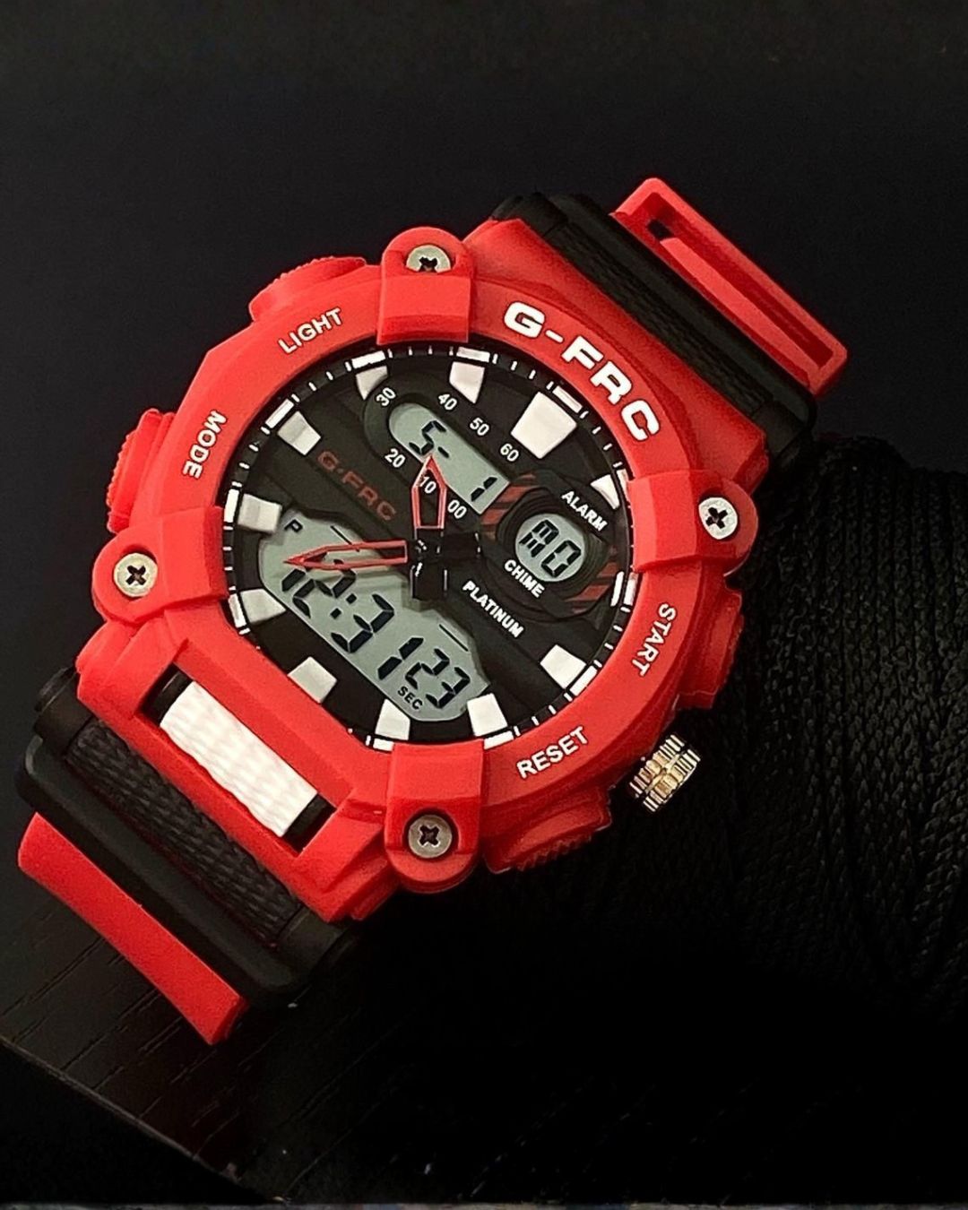 RELOJ G-FORCE STORM