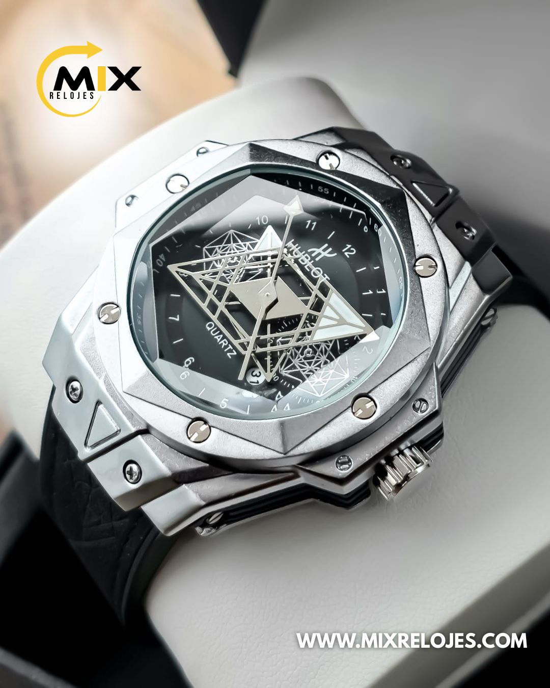 RELOJ HUB LINUX