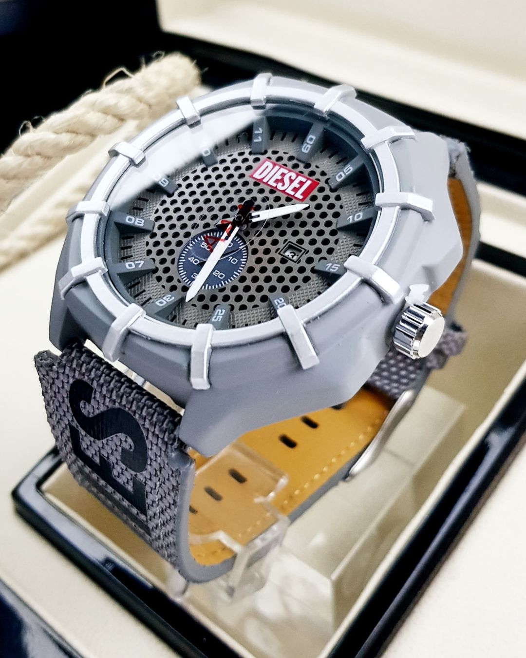 RELOJ DIESEL ERUS LONA