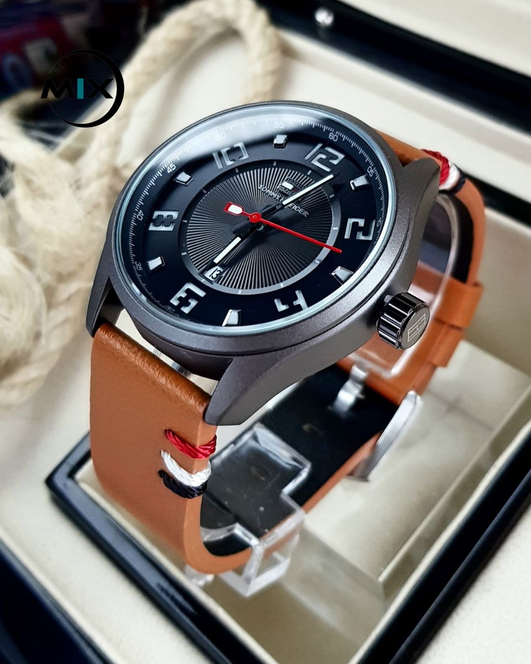 RELOJ TOMMY CUERO FUSE