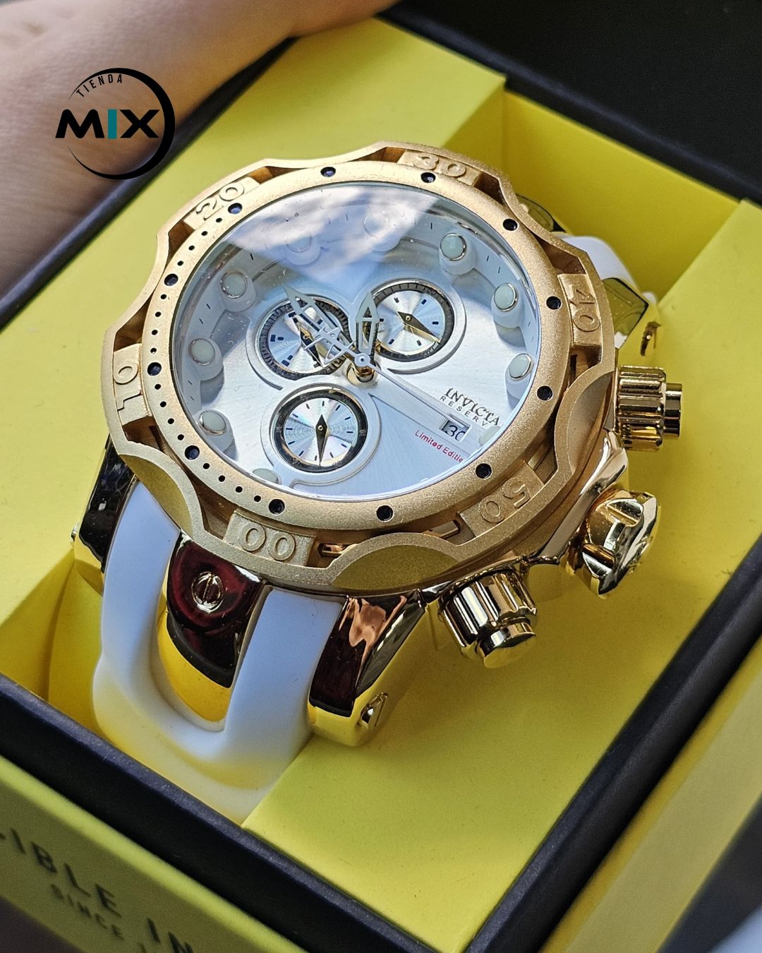 RELOJ INVICTA ZEUS GOMA SPIKE